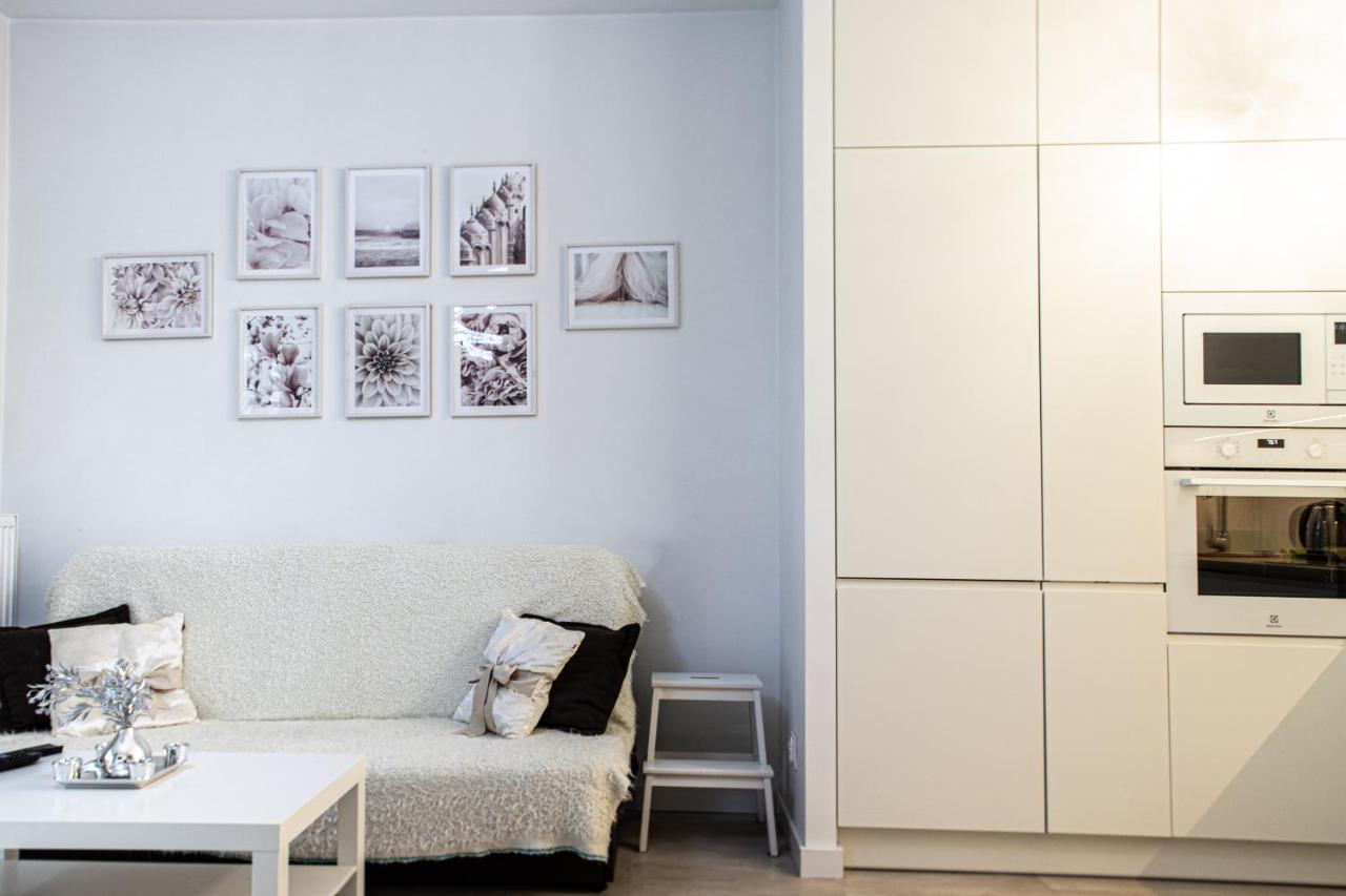 Wola Glamour Apartment Warszawa Zewnętrze zdjęcie