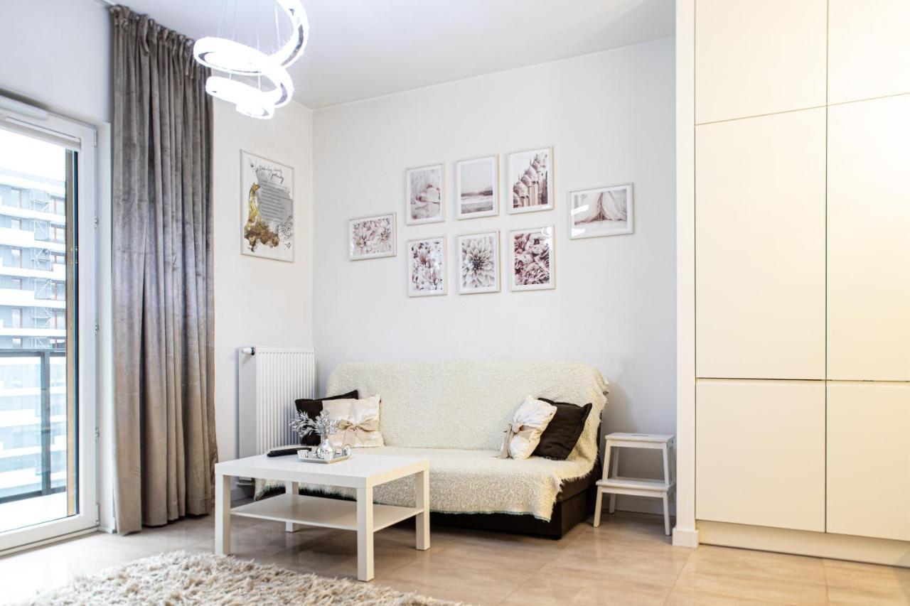 Wola Glamour Apartment Warszawa Zewnętrze zdjęcie
